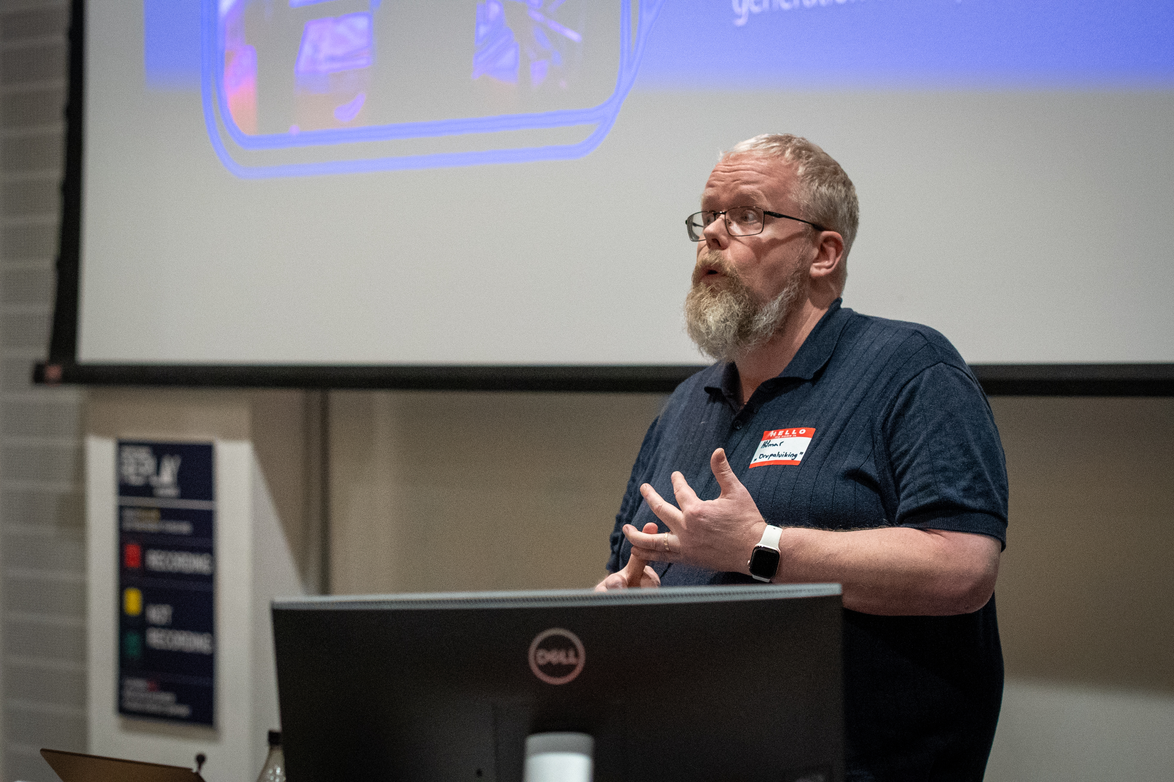 Hilmar speaking at DrupalCamp Scotland - 2